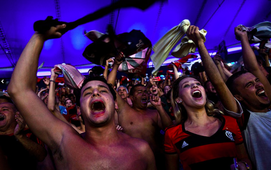 Flamengo gör mål i sista minuten och vinner årets Cariocamästerskap